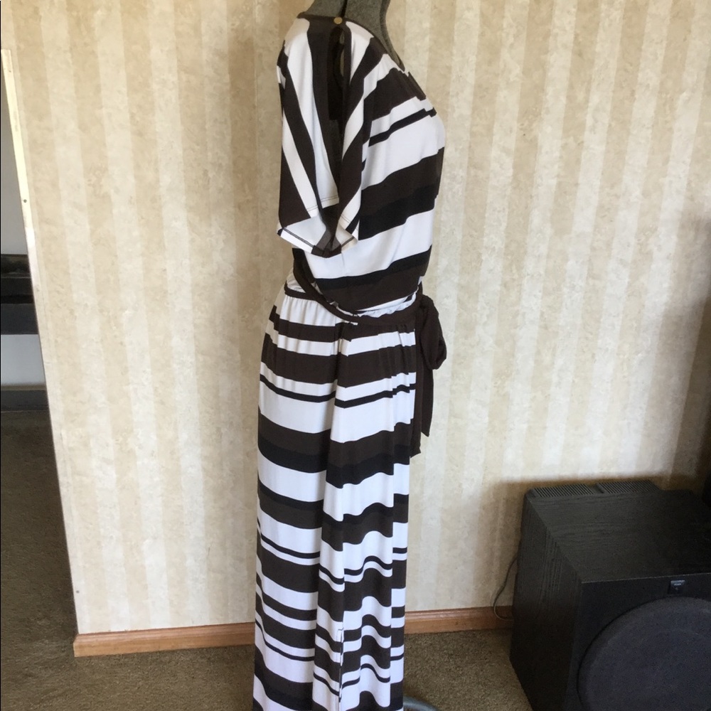 Chico’s Striped Maxi Dress - Picture 5 of 9